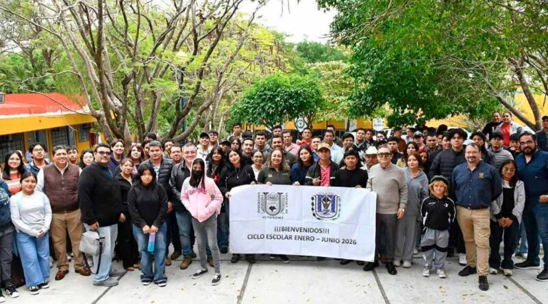 Se reúne el rector de la UNACH Oswaldo Chacón Rojas con comunidades de las Facultades de Medicina Humana y Medicina Veterinaria