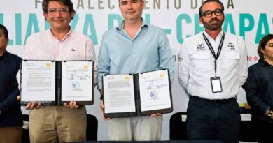 Gobierno de Chiapas y DHL Express México signan Convenio de Colaboración Gobierno de Chiapas y DHL Express México signan Convenio de Colaboración