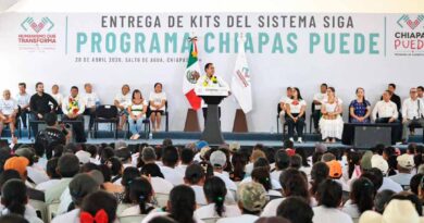Eduardo Ramírez impulsa alfabetización en Salto de Agua con entrega de kits de Chiapas Puede