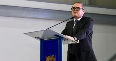 Celebra UNACH graduación de la décima generación de la Licenciatura en Derecho modalidad no escolarizada