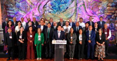 Eduardo Ramírez destaca compromiso de Mario Delgado con la educación y respalda continuidad del calendario escolar