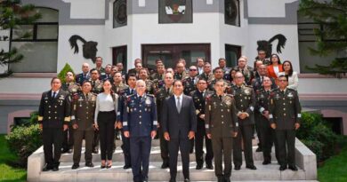 Eduardo Ramírez diserta conferencia magistral a invitación del secretario de la Defensa Nacional
