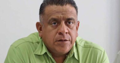 Alcalde de Mitla, Esaú López, pide licencia tras violento desalojo de la CNTE
