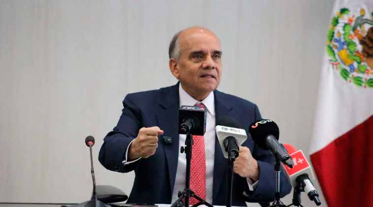 Oposición acusa “maquillaje” a reforma judicial; PAN y PRI rechazan aplazar elección a 2028
