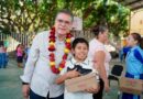 Paco Chacón entrega apoyos del programa “A Paso Firme” en Copoya