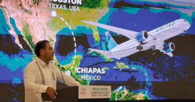 La CNTE en Chiapas toman casetas de cobro, recaudan fondos para reforzar plantón en CDMX y condenan represión contra maestros