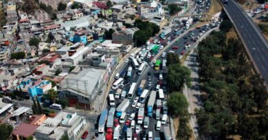 Organizaciones y transportistas anuncian megabloqueo el día del partido México-Chequia Organizaciones y transportistas anuncian megabloqueo el día del partido México-Chequia