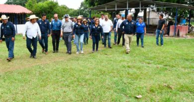 Recorre rector Oswaldo Chacón Rojas instalaciones académicas y de capacitación en el Campus IV de la UNACH