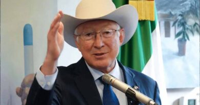 “No era nuestra operación”, responde Ken Salazar a Sheinbaum por caso “El Mayo” “No era nuestra operación”, responde Ken Salazar a Sheinbaum por caso “El Mayo”