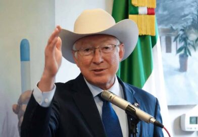 “No era nuestra operación”, responde Ken Salazar a Sheinbaum por caso “El Mayo”