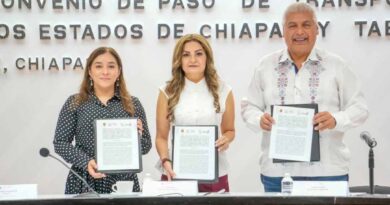 Dulce Rodríguez Ovando atestigua firma de convenio entre Chiapas y Tabasco para fortalecer el transporte