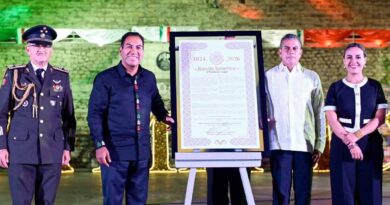 Eduardo Ramírez encabeza conmemoración de 202 años de la Federación de Chiapas a México