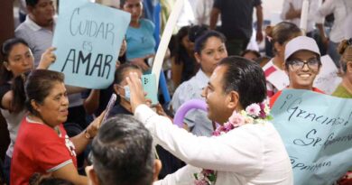 Eduardo Ramírez lleva a las familias Tapachula el programa “Cuidar es Amar “